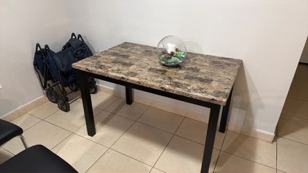 Dinning table