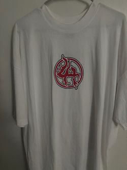 Lost hills tee size XXL
