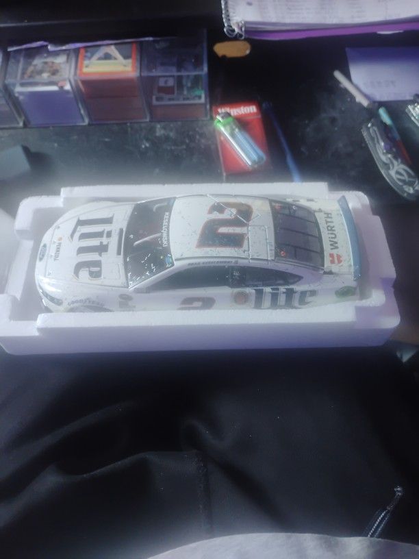 2014 Brad Keselowski Las Vegas WIN Diecast 1:24