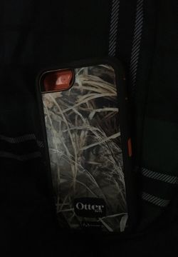 iPhone 5 / 5s camo otter box $20