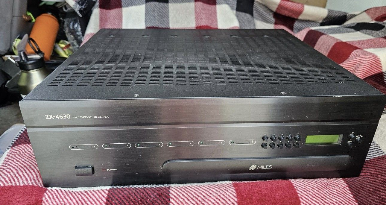 Niles ZR-4630 4 Source 6 Room 360watt Audio Receiver