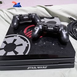 PS4 slim Star Wars edition