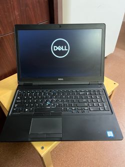 Dell latitude 5580 15.6inch I5-7300 @ 2.60 GHz  8GB RAM  256GB SSD Windows 11 pro. SMALL CRACK ON THE LEFT CORNER. See pictures fore more details  NO 