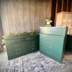 Bassett MCM Dresser 2pc Set