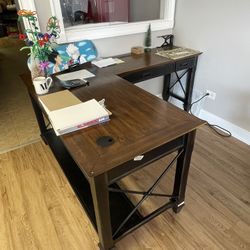 L Shaped Office desk