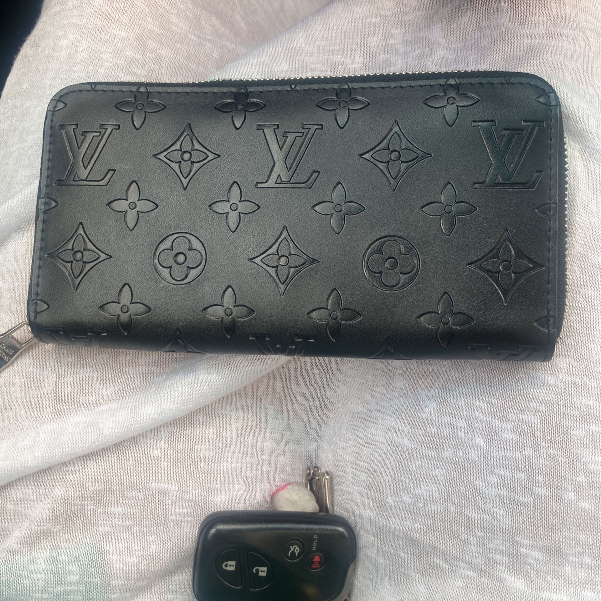 LV Wallet
