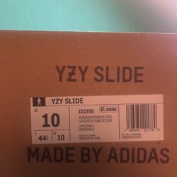 Yeezy Slides