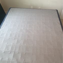 Queen Size box spring/Base