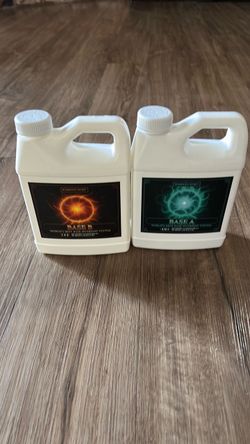 Liquid Fertilizer Humboldts Secret Base A & B