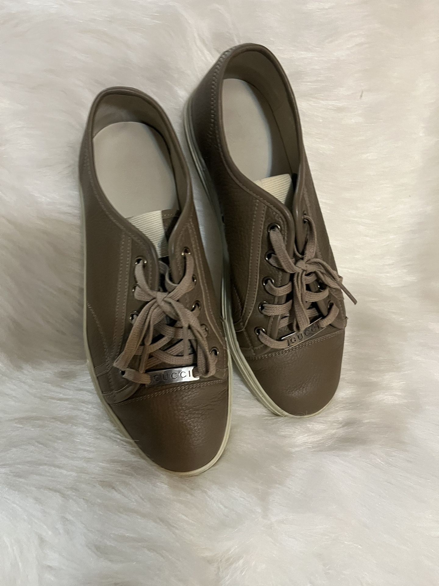 Gucci Loafers Men Size 9, Women Size 11