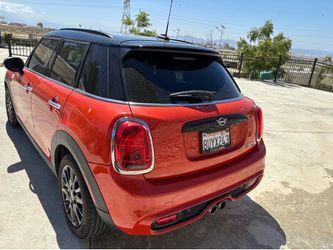 2021 Mini 5-Door