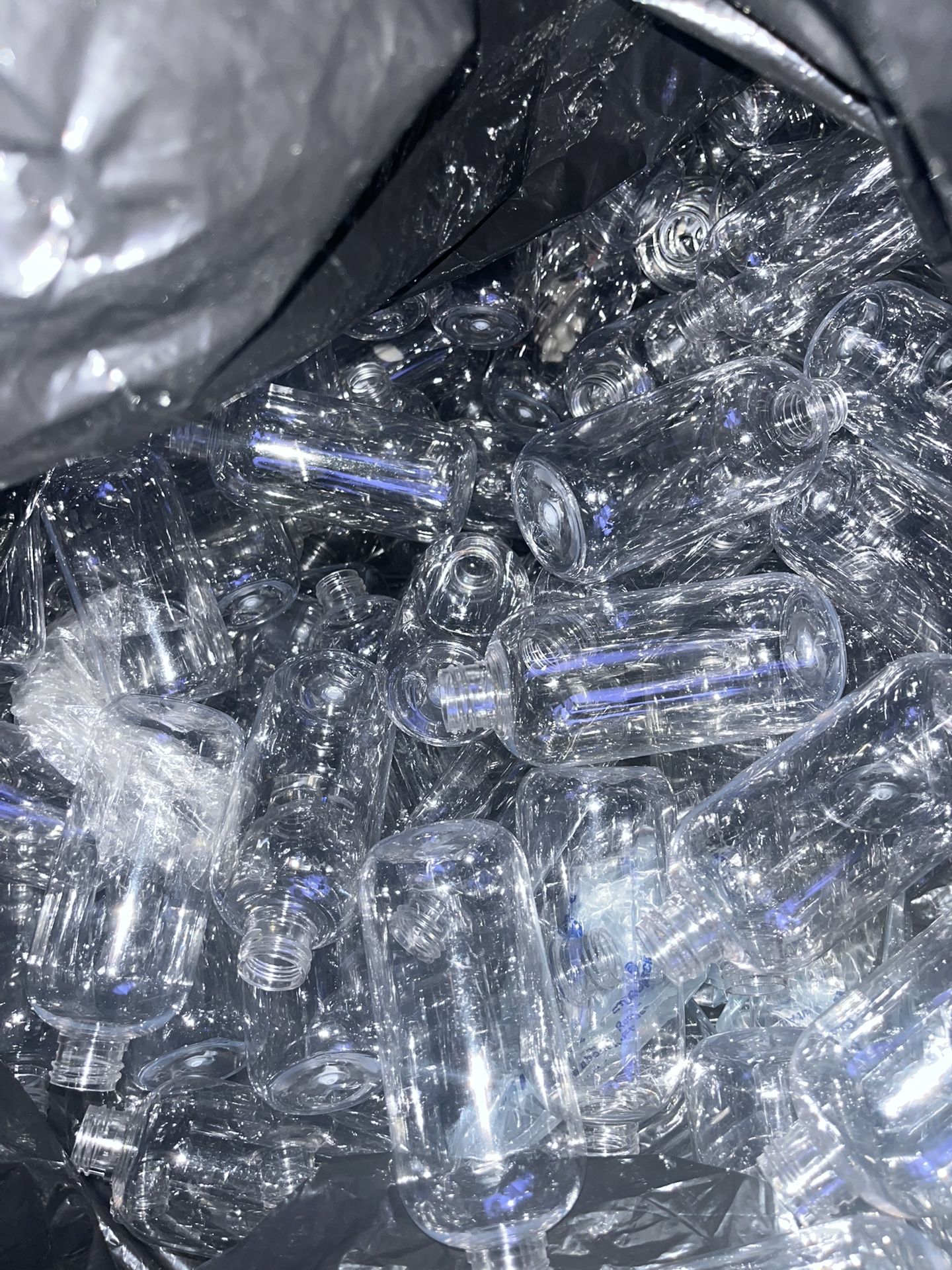 8 OZ CLEAR PLASTIC BOTTLES