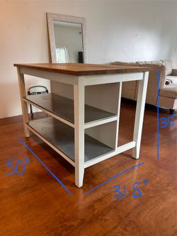 Kitchen counter island
