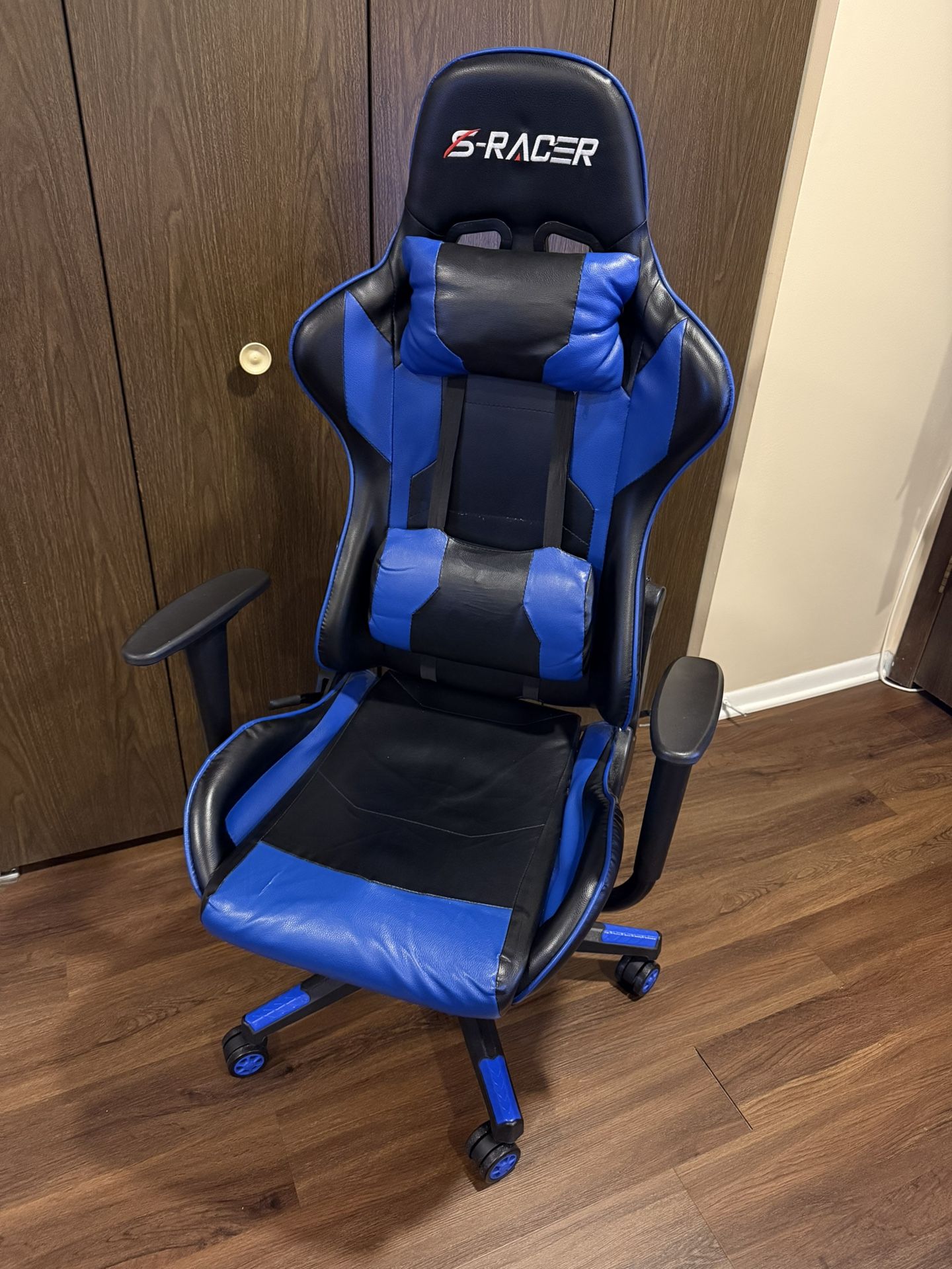 S-Racer Gaming Chair