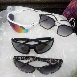 Mini Flea Market Sat & Sundays Chelsea 6th Btwn 24&25th 