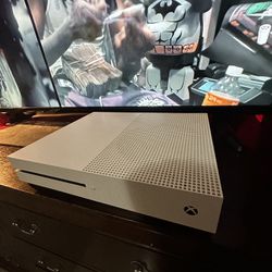 Xbox One S 