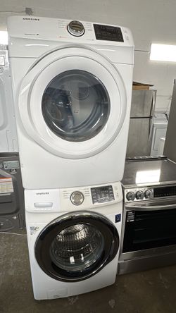 Samsung Front Load Washer & Dryer Set – Stackable