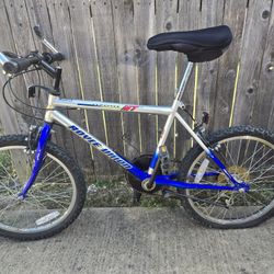 Bike - Royce Union Ozone - 5 Speed GripShift Index