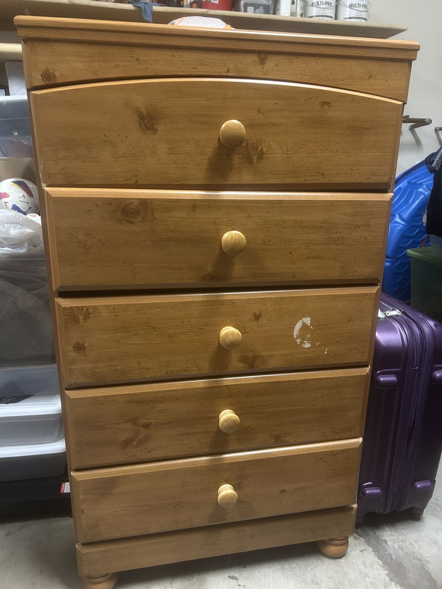Dresser