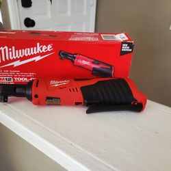 Milwaukee M12 12V Lithium-Ion Cordless 3/8 in. Ratchet (Tool-Only)