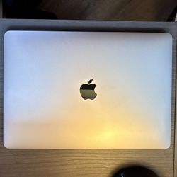 MacBook Pro 13” (2019, 2 Thunderbolt 3 Ports) – Base Model – Needs Service