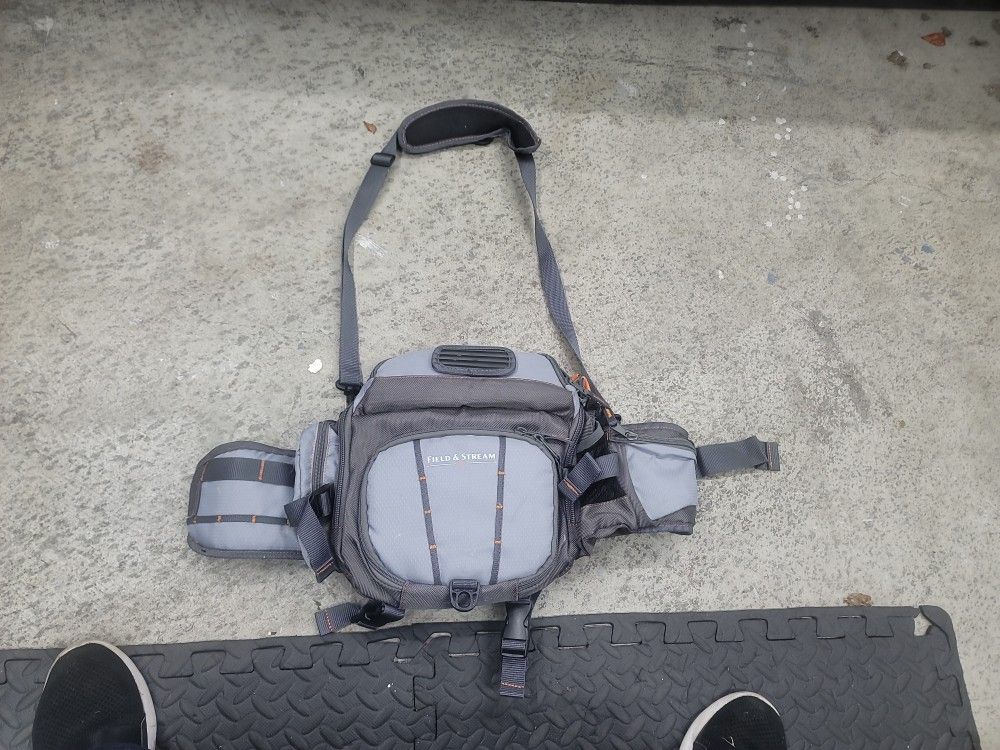 Field And Stream Waist Fly Gear