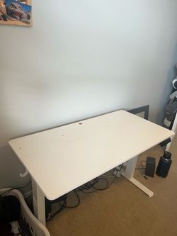Standing desk