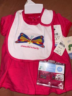 New 2pc dress, matching bib and  booties0/3m
