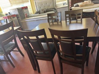 Dining Set In Box