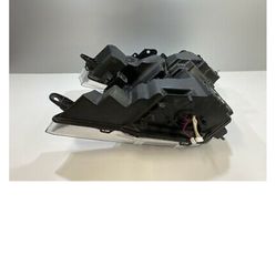 Left Headlight Oem Led Fairly New For Sale 