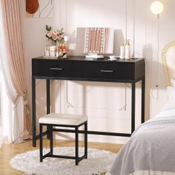 Vanity Desk With Charging Station, Black Makeup Vanity With Lighted Mirror, Tri-fold, Vanity Set With Drawers & 3 Outlets