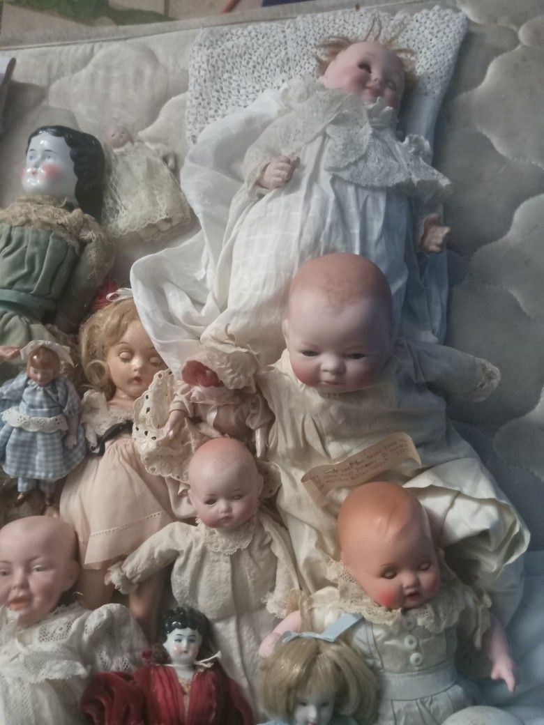 Antique Dolls