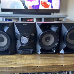Sony Stereo With Subwoofer 
