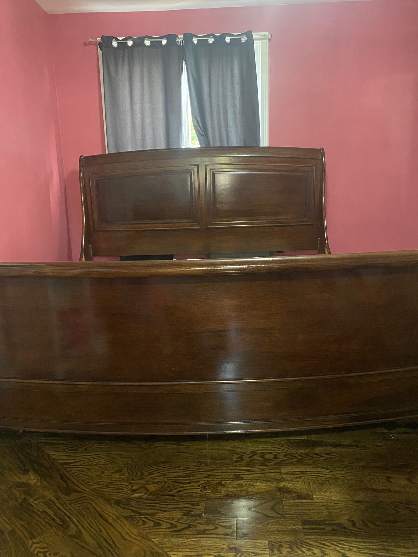 king 🛌 bed frame