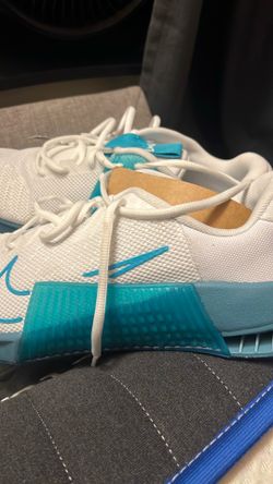 Nike 12  met con