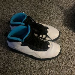 Jordan 10 Retro Powder Blues Size 12