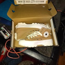 Converse Chuck Taylor Shoes 