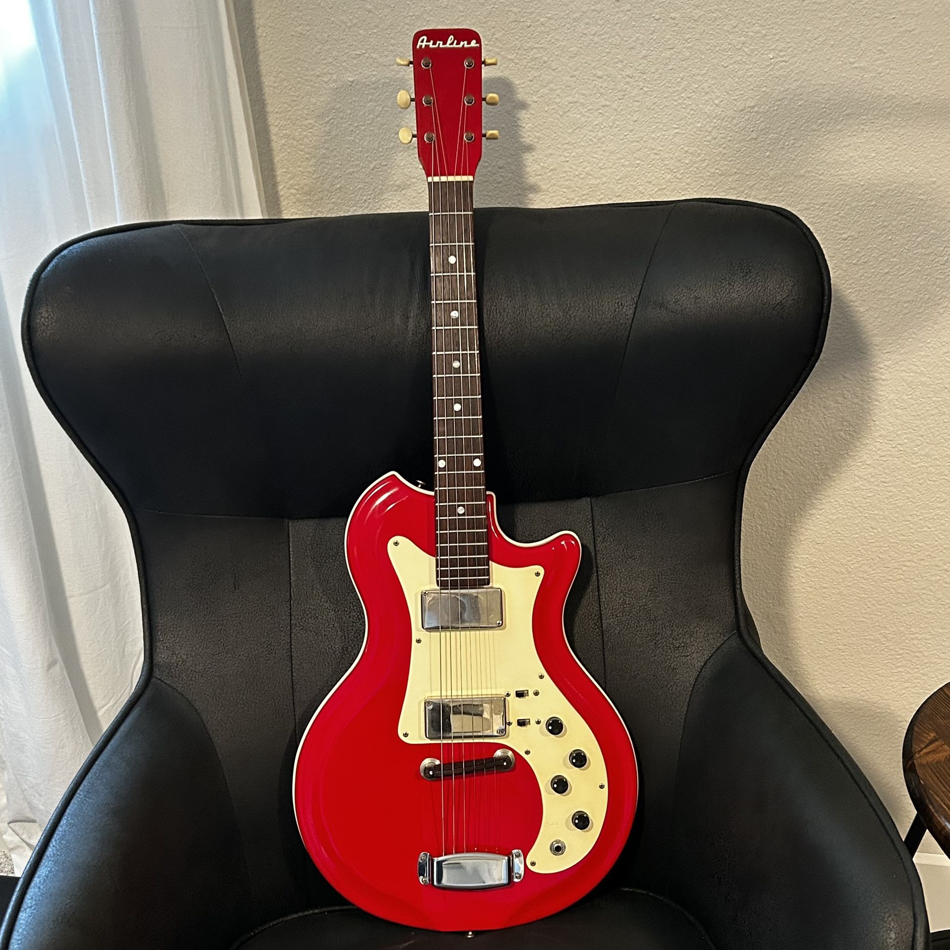 1966 Airline 7270 Jack White Electric Guitar