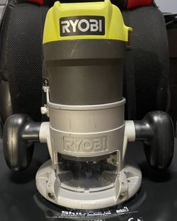RYOBI 8.5 Amp 1-1/2 Peak HP Fixed Base Corded Router