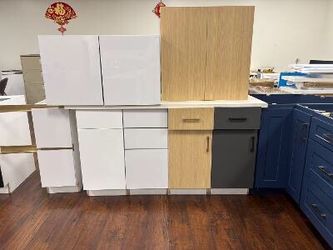 Kitchen cabinets