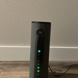 Motorola Docsis 3.1 Modem and Router 
