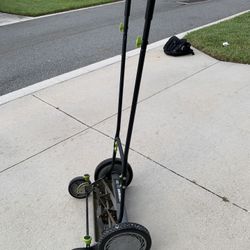 Earthwise 16-in Reel Lawn Mower
