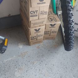 3 cases of cvt tranny fluide 