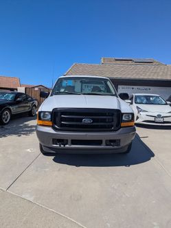 2001 Ford F250 XL 2WD 8ft bed