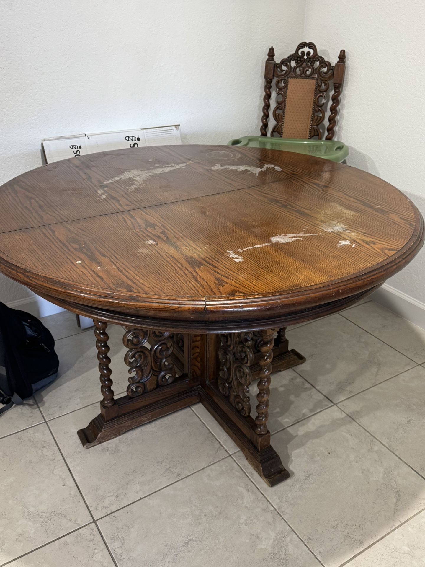 Dining room table