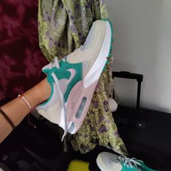 women’s Air Max 90 SE