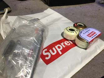 Supreme skateboard trucks and wheels