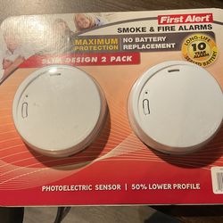 First Alert Smoke And Fire Alarms 2 Pack