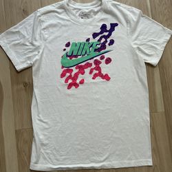 Nike T-Shirt Spell Out Multicolour Big Logo White Size Men’s Small