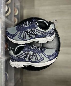 New Balance 410